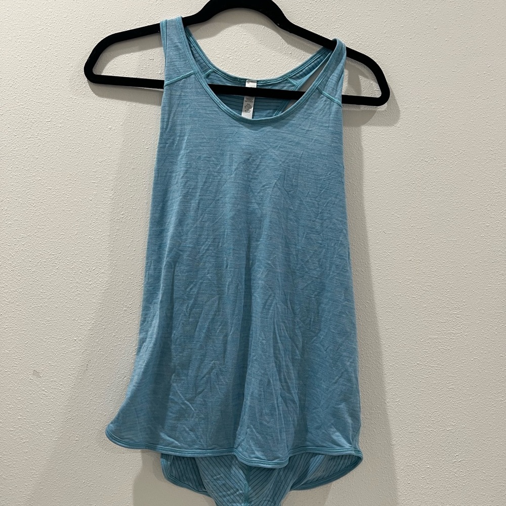 Lululemon flowy tank